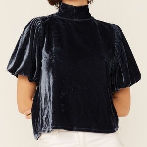 FREE PEOPLE- Women’s Velvet Knit Claudia Puff Short Sleeve Tee